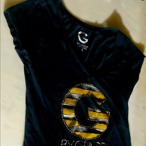 Guess tee size small junior, cute and for condition, smoke free home